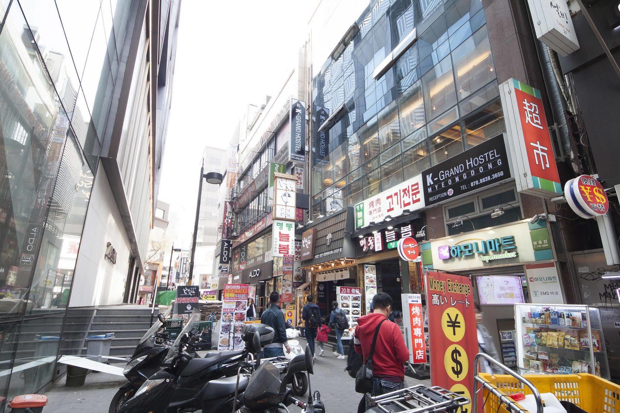 Oyo Hostel Myeongdong 1 Seúl Exterior foto